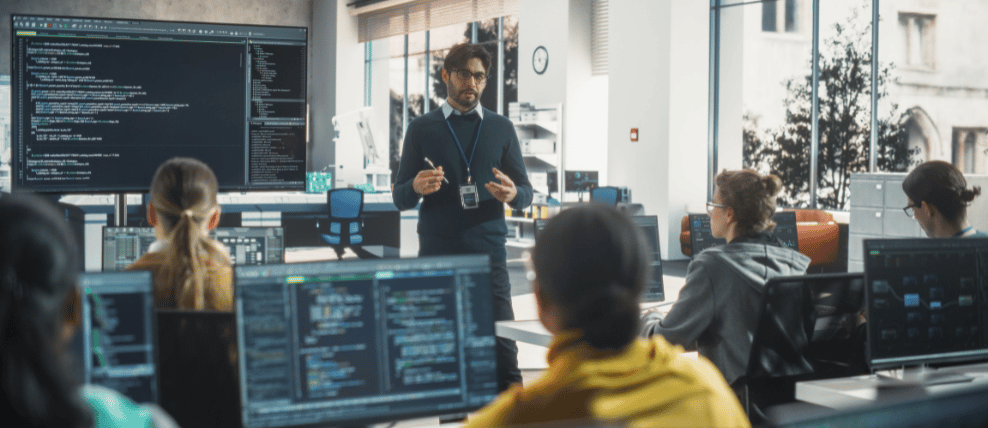 managing-disruptive-changes-in-higher-ed_banner and featured_988x428px